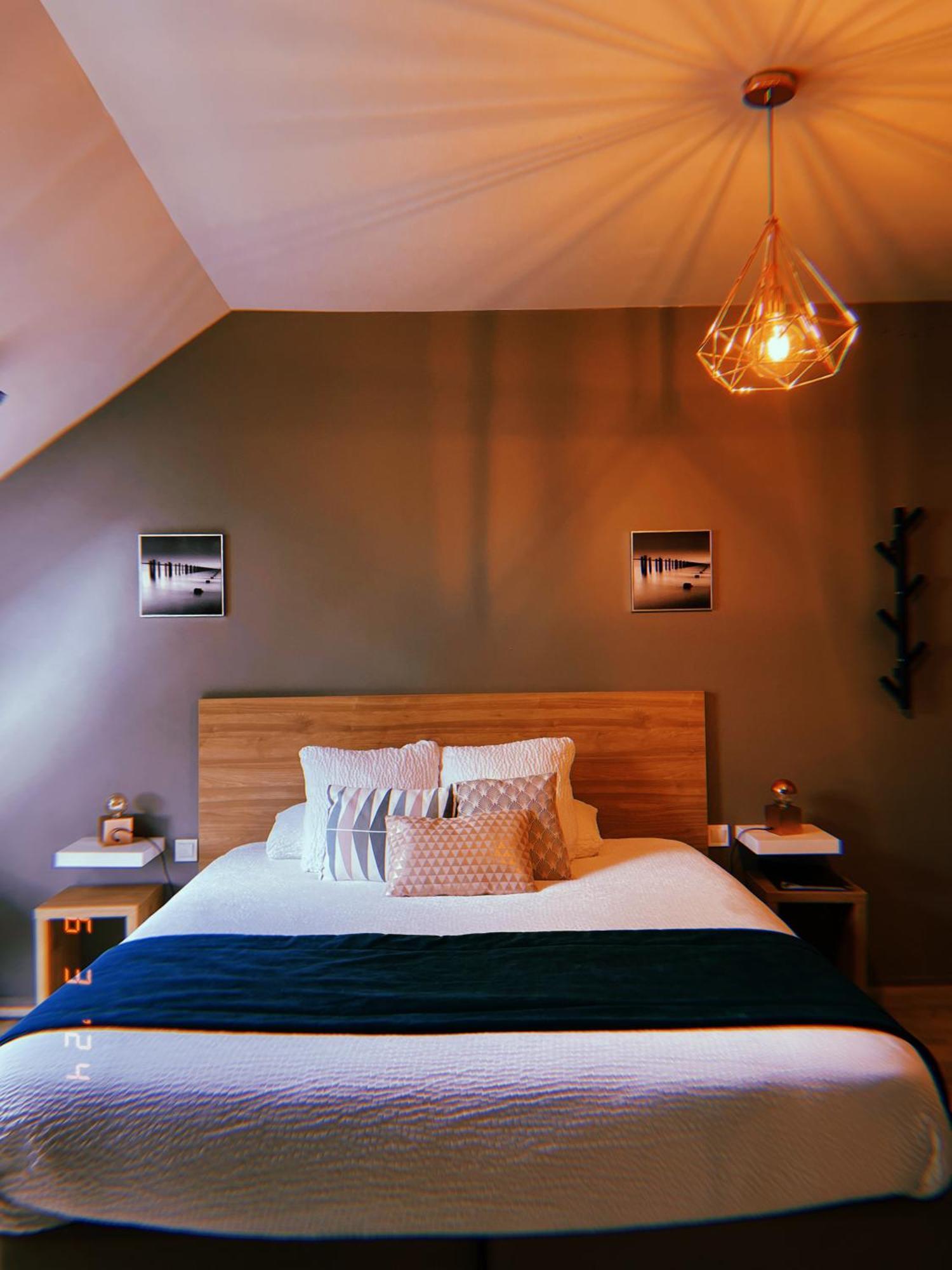 Logis-Hotel-Restaurant La Gentilhommiere Artres Ngoại thất bức ảnh